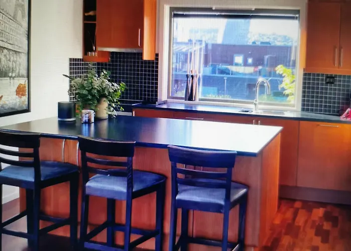 Stoy Hina Property